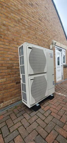 Air source heat pump installation in Sheffield, South Yorkshire
